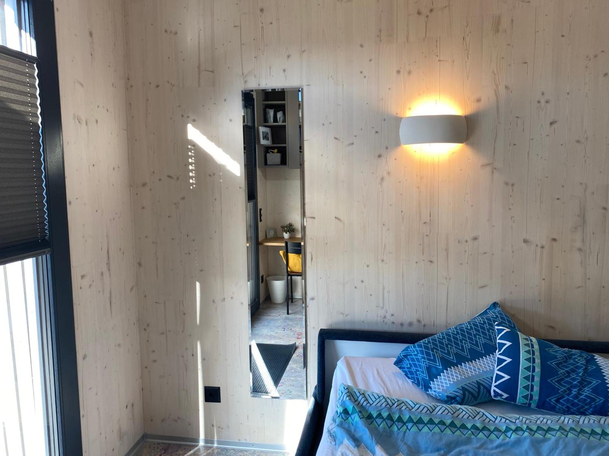 Auf Wolke 7 - Gaeste-Studio Im Mini House In Ch-4556 Aeschi So Kültér fotó